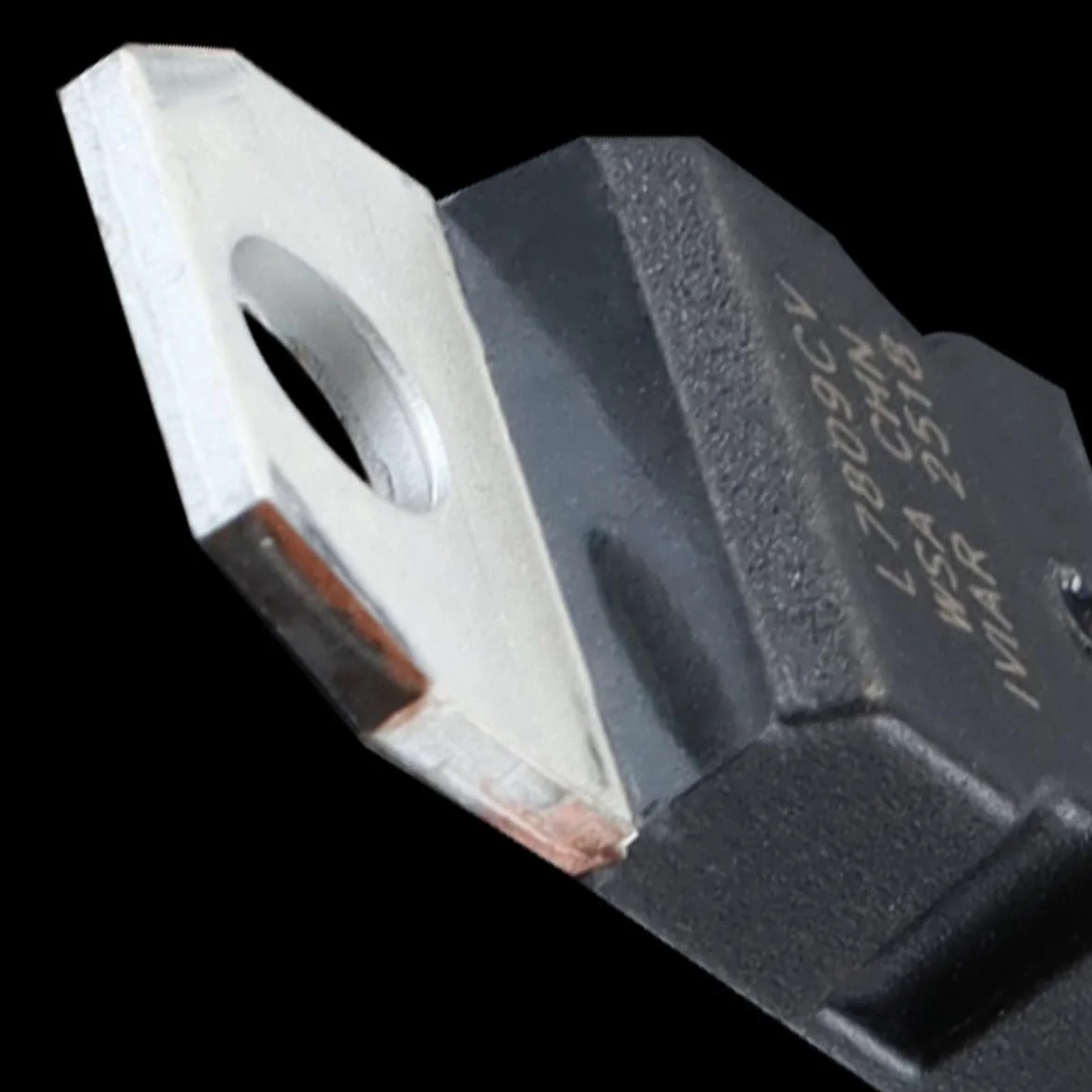 Regolatore di tensione positivo lineare L7809CV 9 V 10 pezzi