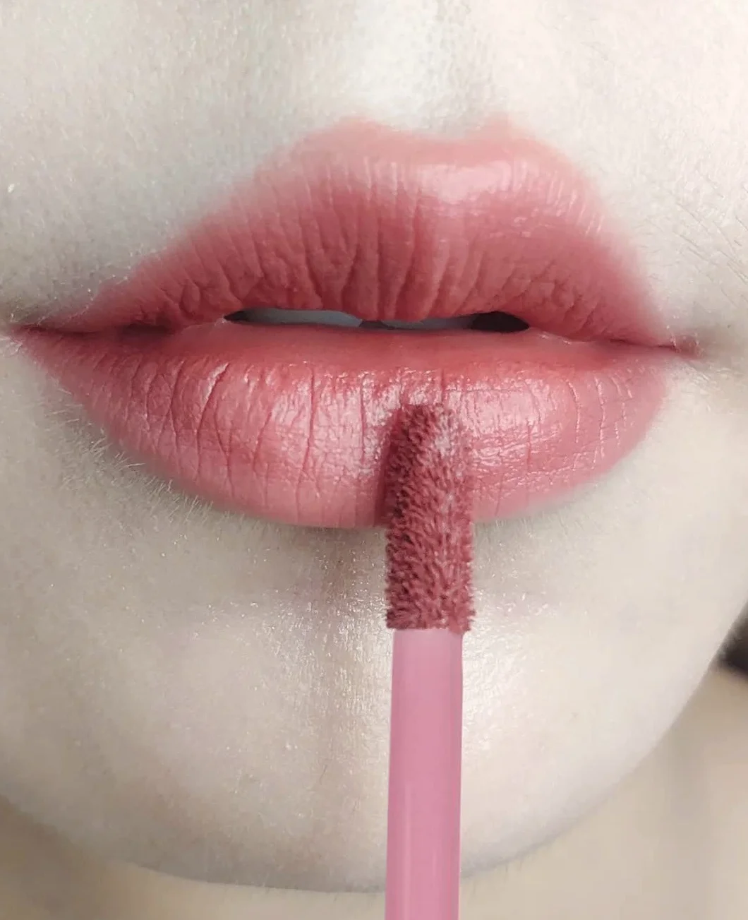 100 Pezzi Pennello per Labbra Usa e Getta, Monouso Pennello per Rossetto, Applicatore Bacchette per Correttore per Lip Gloss Trucco Pennello