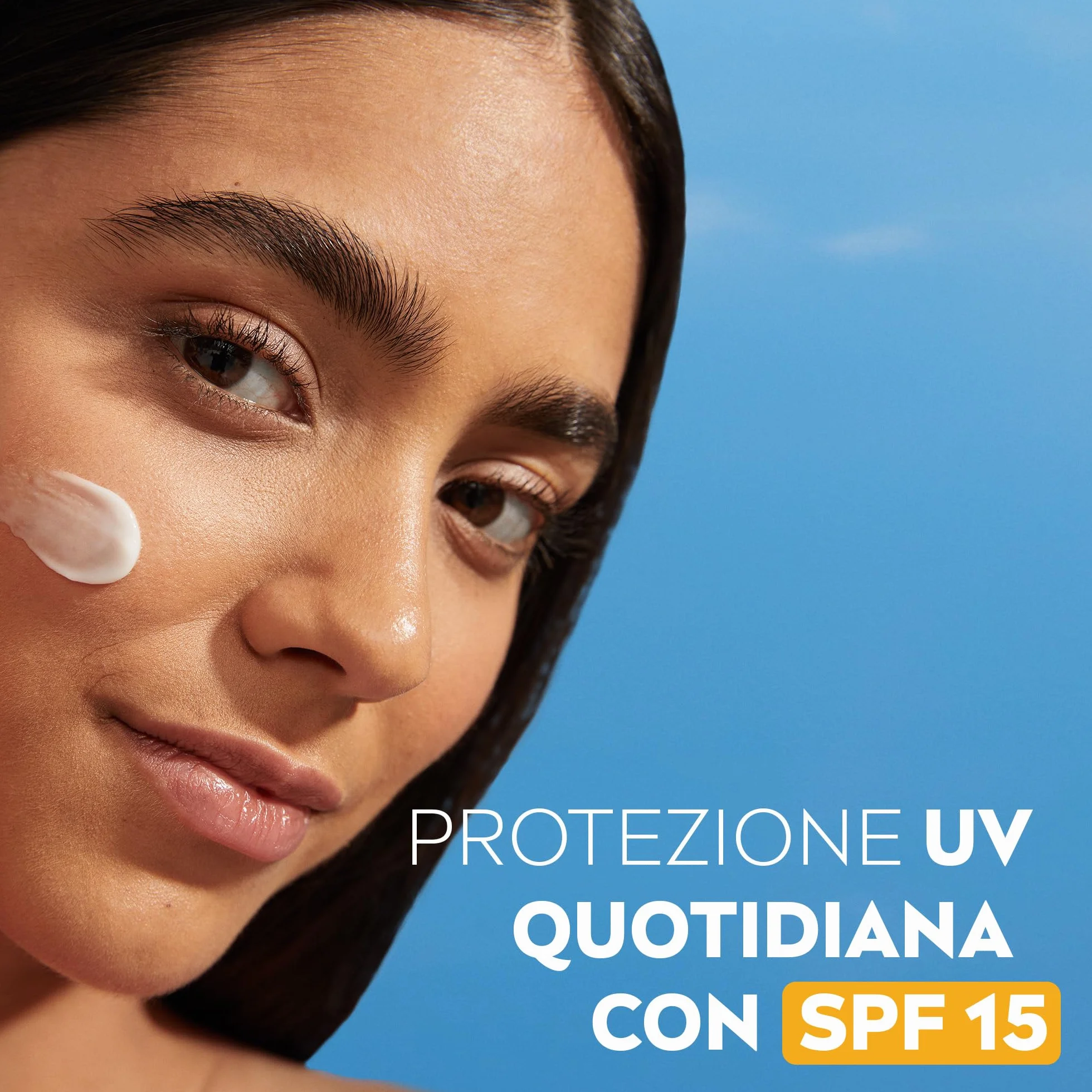 NIVEA Soft Daily UV SPF15 100 ml, Crema idratante corpo, viso e mani per 48 ore di fresca idratazione, Crema multiuso con Vitamina E, Olio di Jojoba e protezione solare SPF 15 UVA + UVB