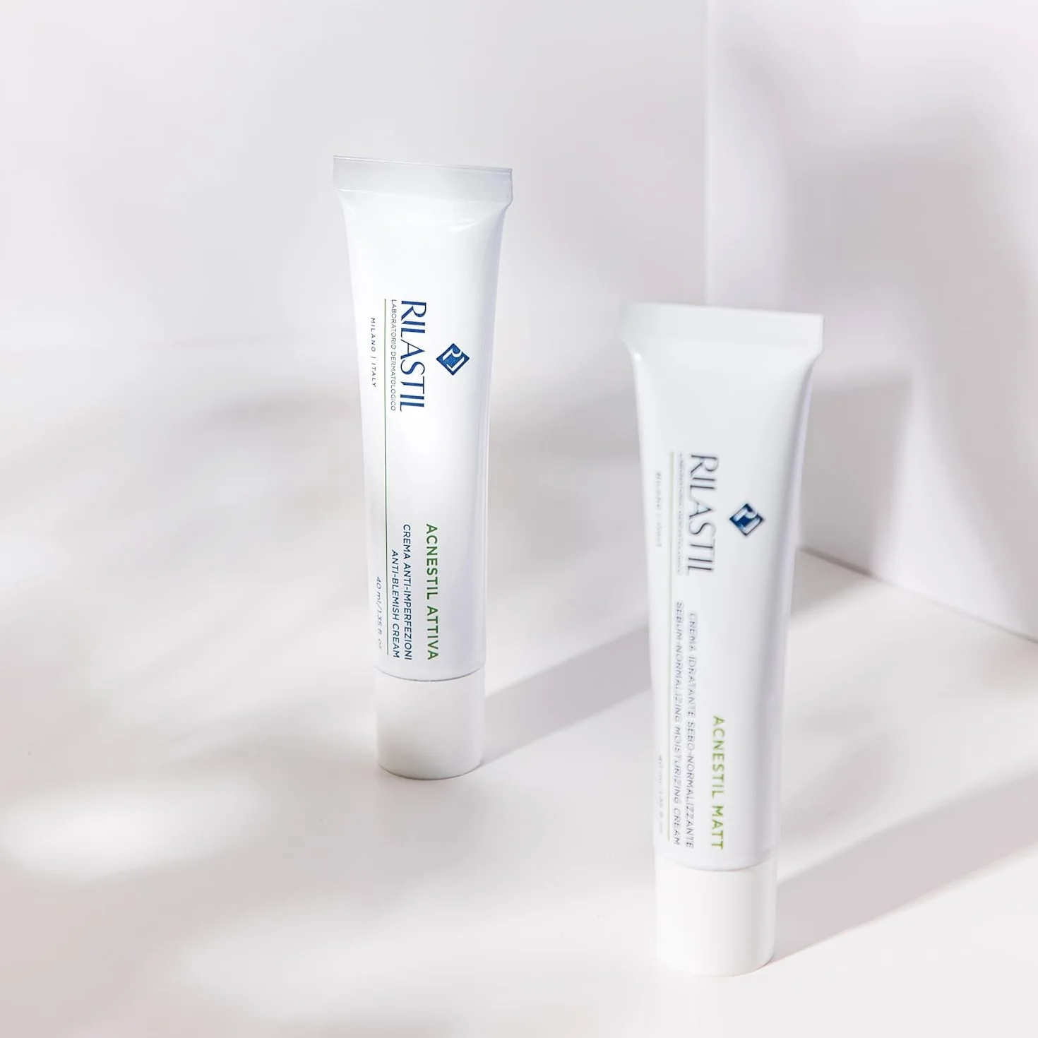 Rilastil Acnestil Crema Attiva, Crema Anti-Imperfezioni per Pelli Miste, Grasse e con Tendenza Acneica, Confezione da 40 ml