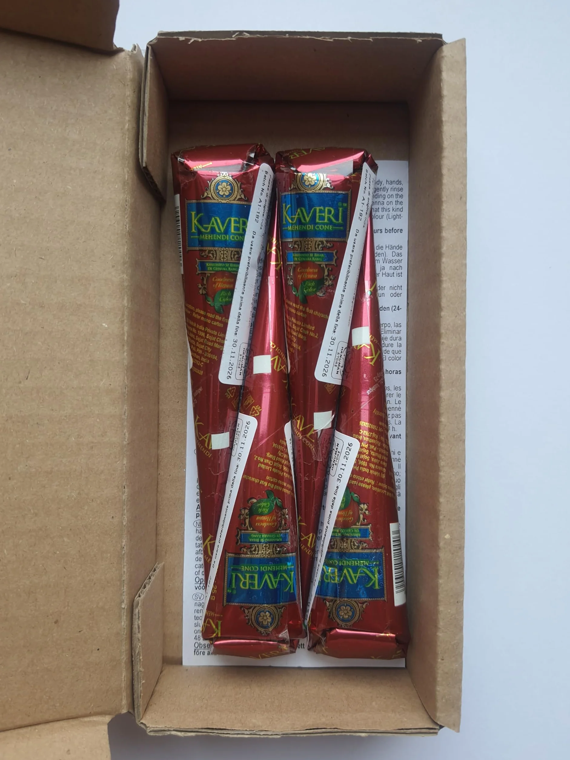100% Natural Original Kaveri Mehendi Cones 4 pcs x 25g