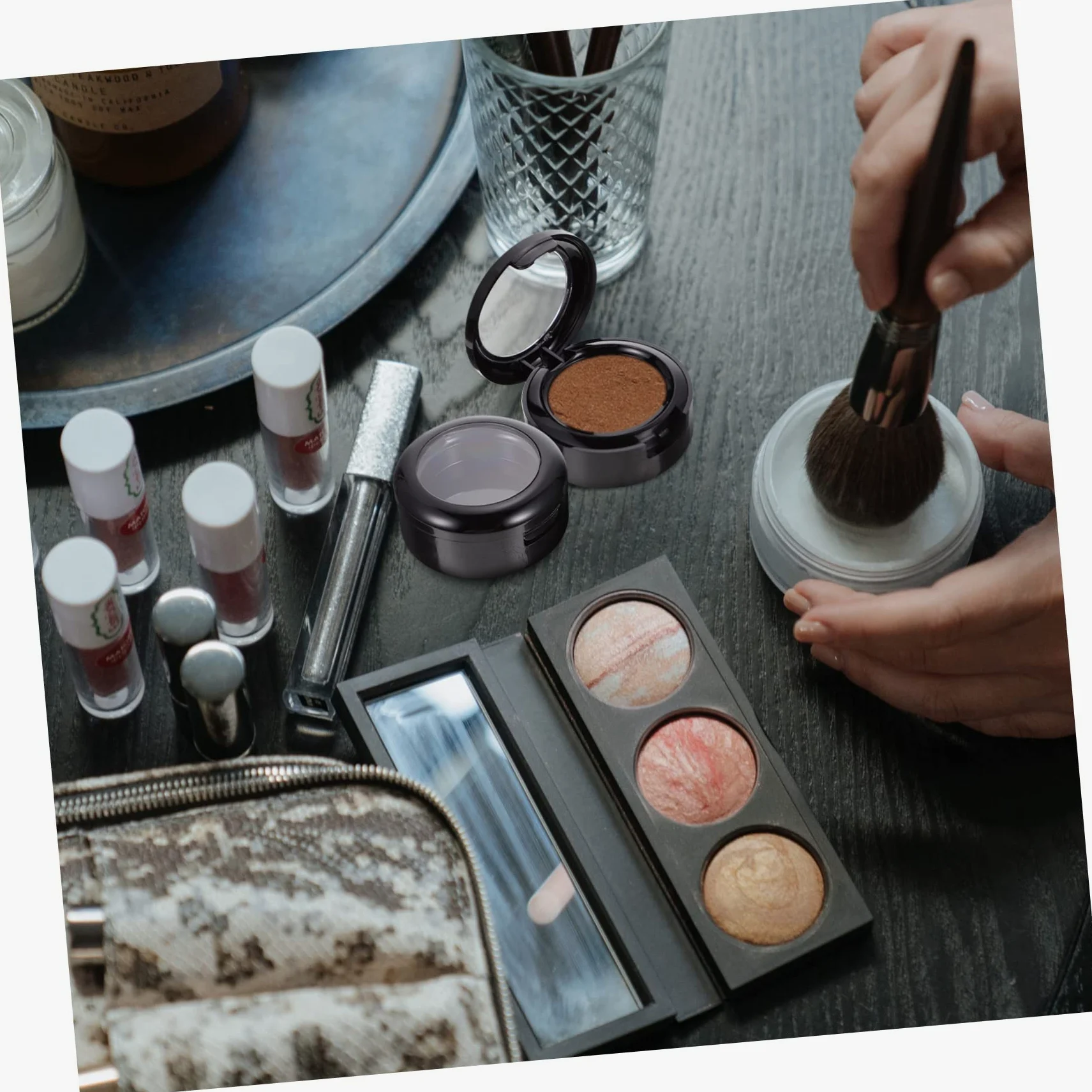Baluue 24pezzi Contenitori Per Ombretti Monocromatici Organizer Cosmetici Portatile e Ombretti e Blush