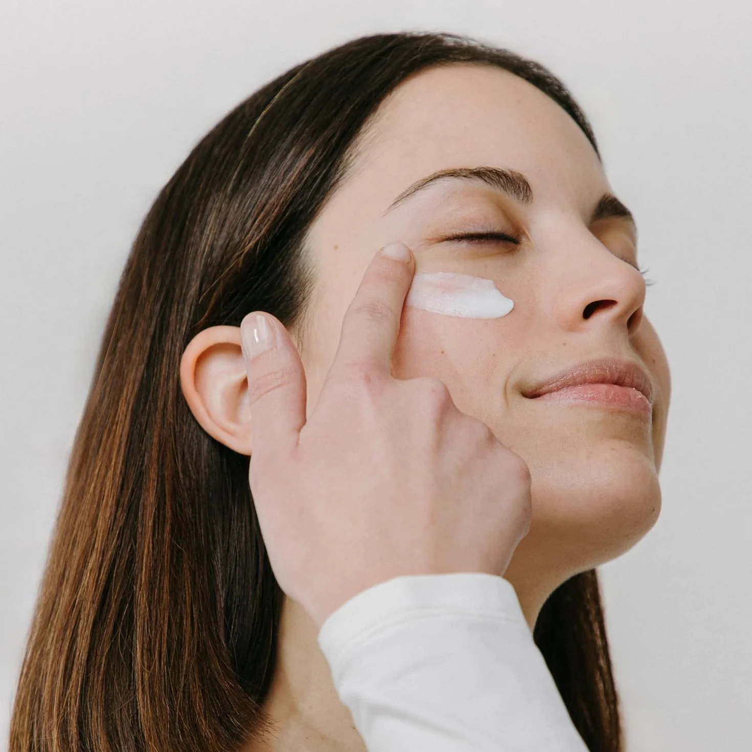 Rilastil Acnestil Crema Attiva, Crema Anti-Imperfezioni per Pelli Miste, Grasse e con Tendenza Acneica, Confezione da 40 ml