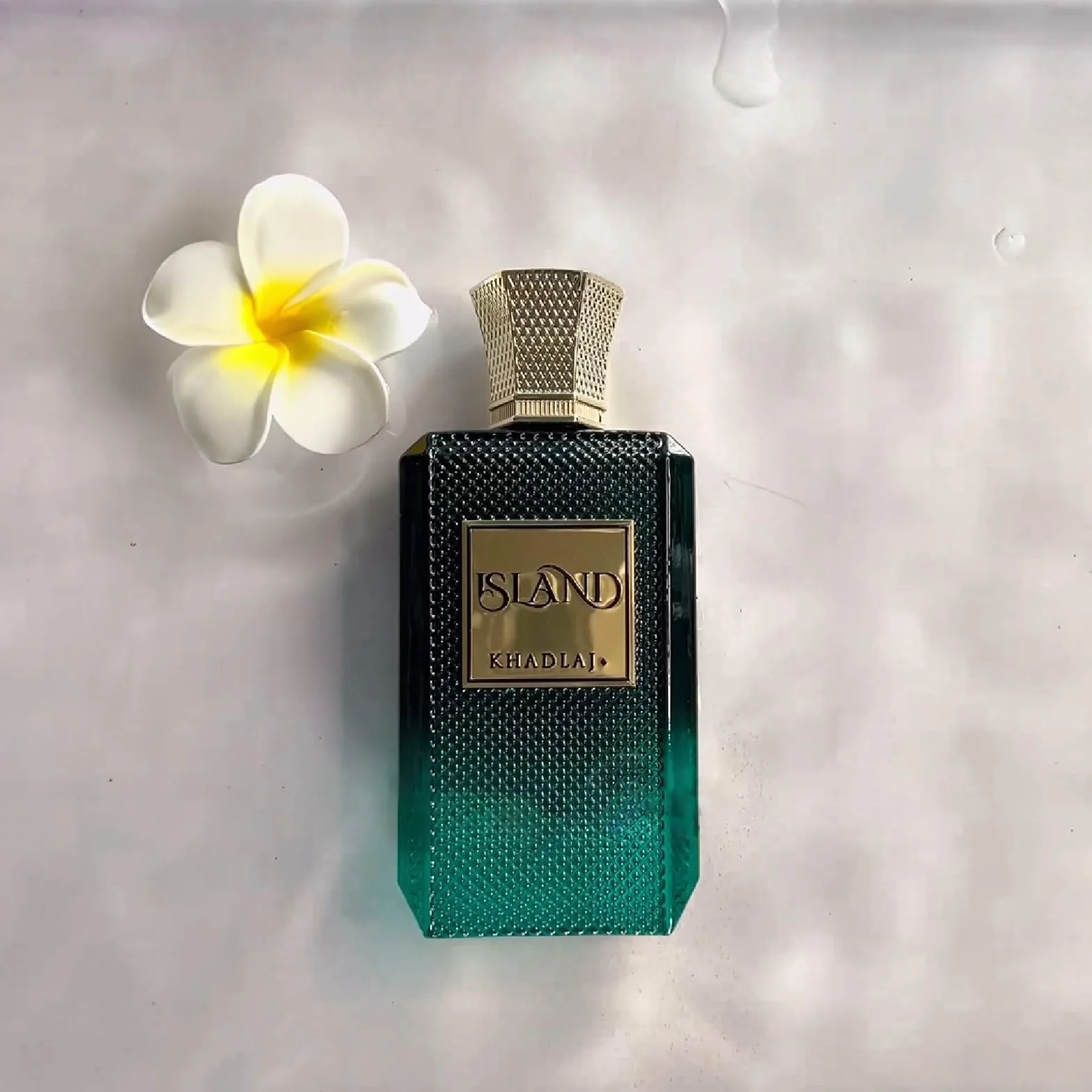Khadlaj Island - Estratto di profumo spray per unisex, 3,4 oz