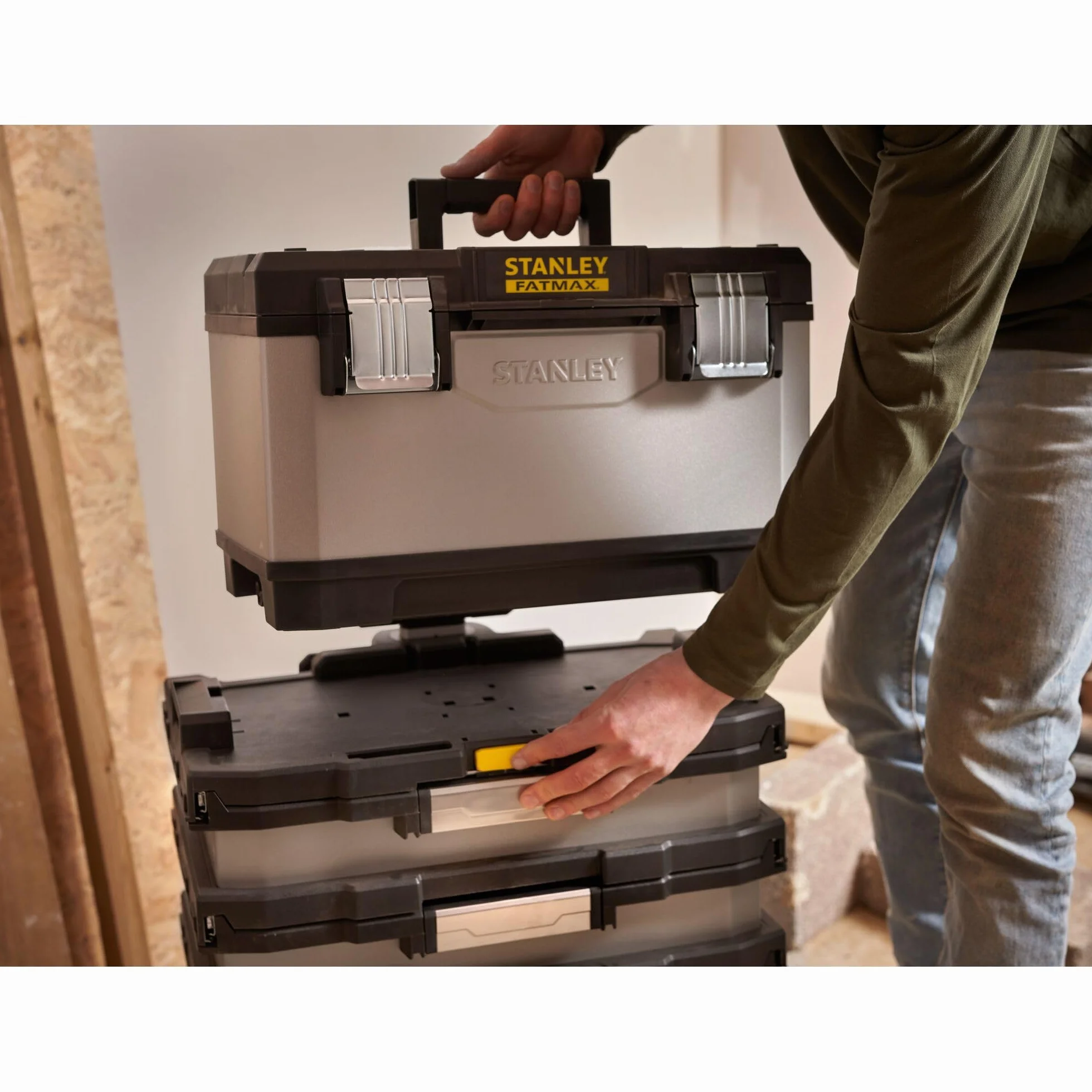 STANLEY FATMAX Carrello Porta Utensili 56.8 x 89.3 x 38.9 cm 1-95-622