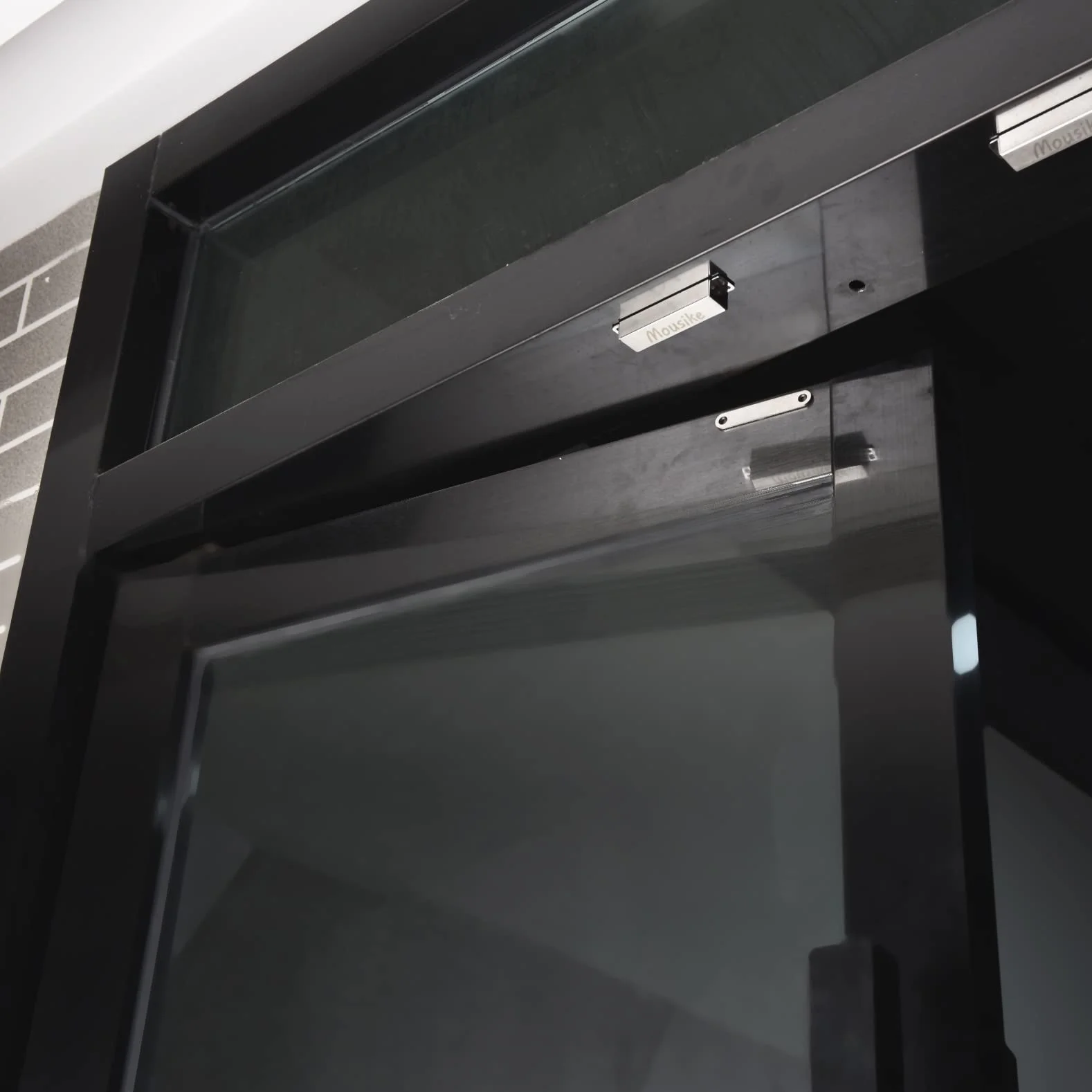 Mousike Fermaporta Magnetico 30KG Forti Magneti per Armadi in Acciaio Inossidabile Argento 2 Pezzi
