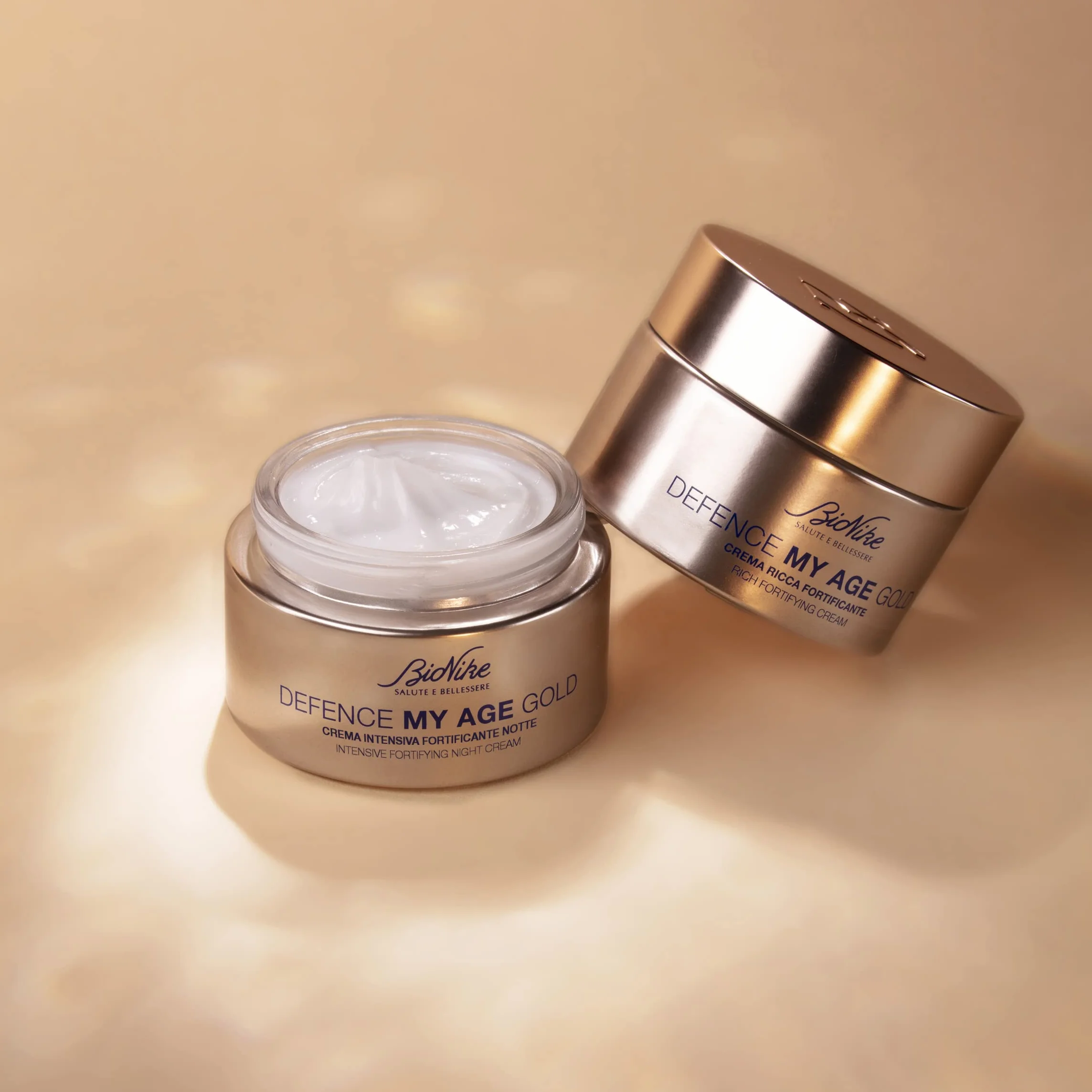 Bionike Defence My Age Gold - Crema Viso Intensiva Fortificante Notte Anti Age, Ripara, Fortifica E Rimpolpa Le Pelli Mature, Dona Idratazione Ed Elasticità Alla Pelle, 50 Ml