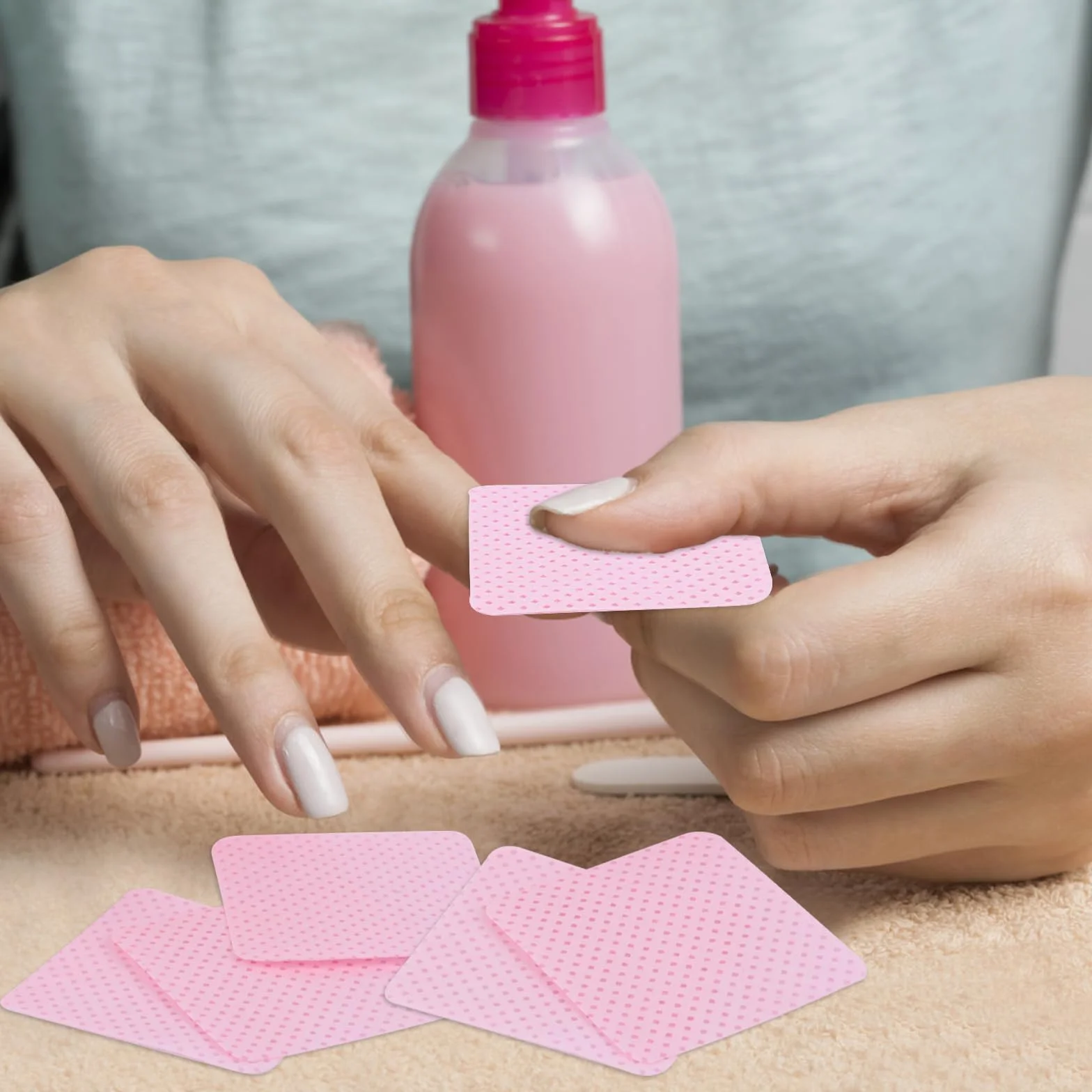 600 Pezzi Pad Unghie Senza Pelucchi, Tampone Salviette in Cotone per Unghie, Salviette per Unghie Prive di Lanugine, per Rimuovere Smalto, per Unghie fai da te e Saloni (Rosa & Bianco)
