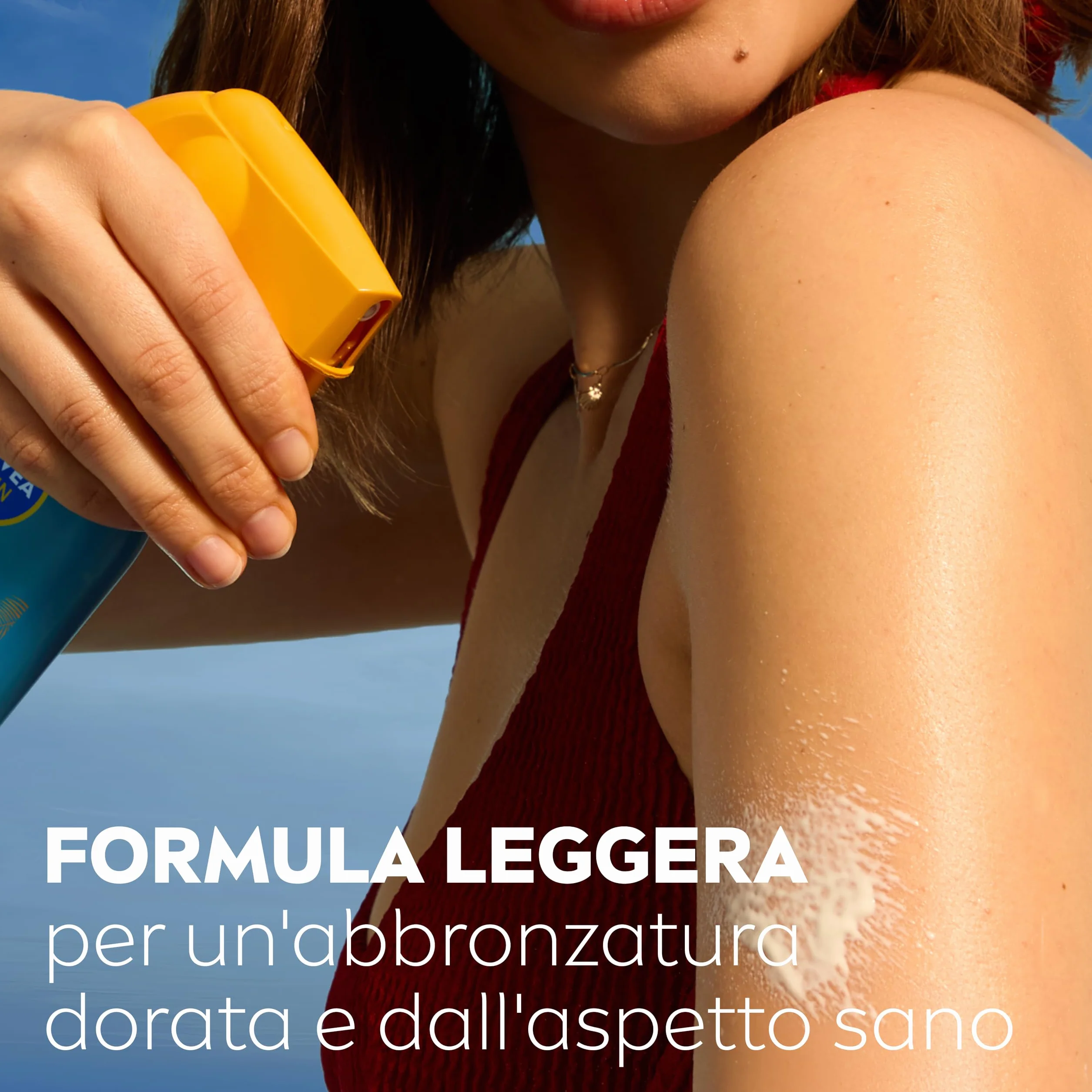 NIVEA SUN Spray Protect & Bronze SPF 50 250 ml, Crema solare 50 spray abbronzante corpo, Protezione solare 50 con attivatore di Melanina acceleratore abbronzatura, Resistente all'acqua, Non unge
