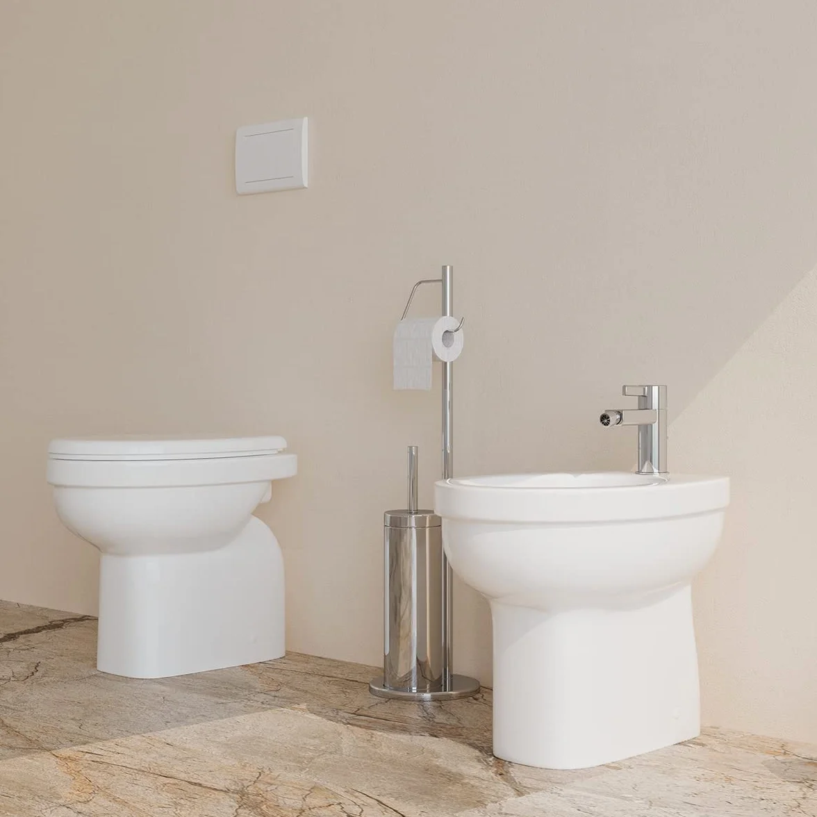 Bidet e Vaso WC in ceramica scarico a pavimento con sedile coprivaso Venezia
