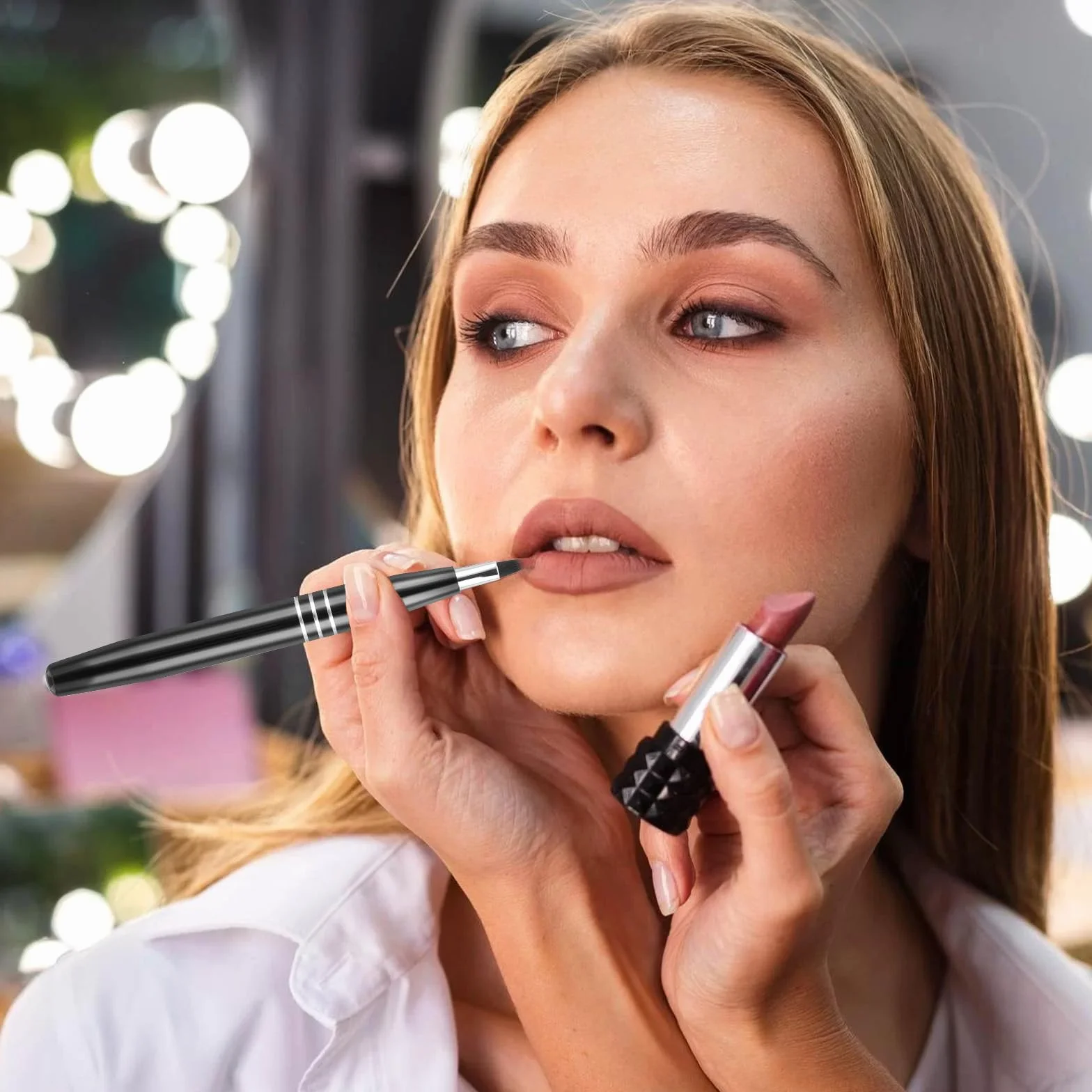 2 pennelli per rossetto, correttore per trucco retrattile, per labbra