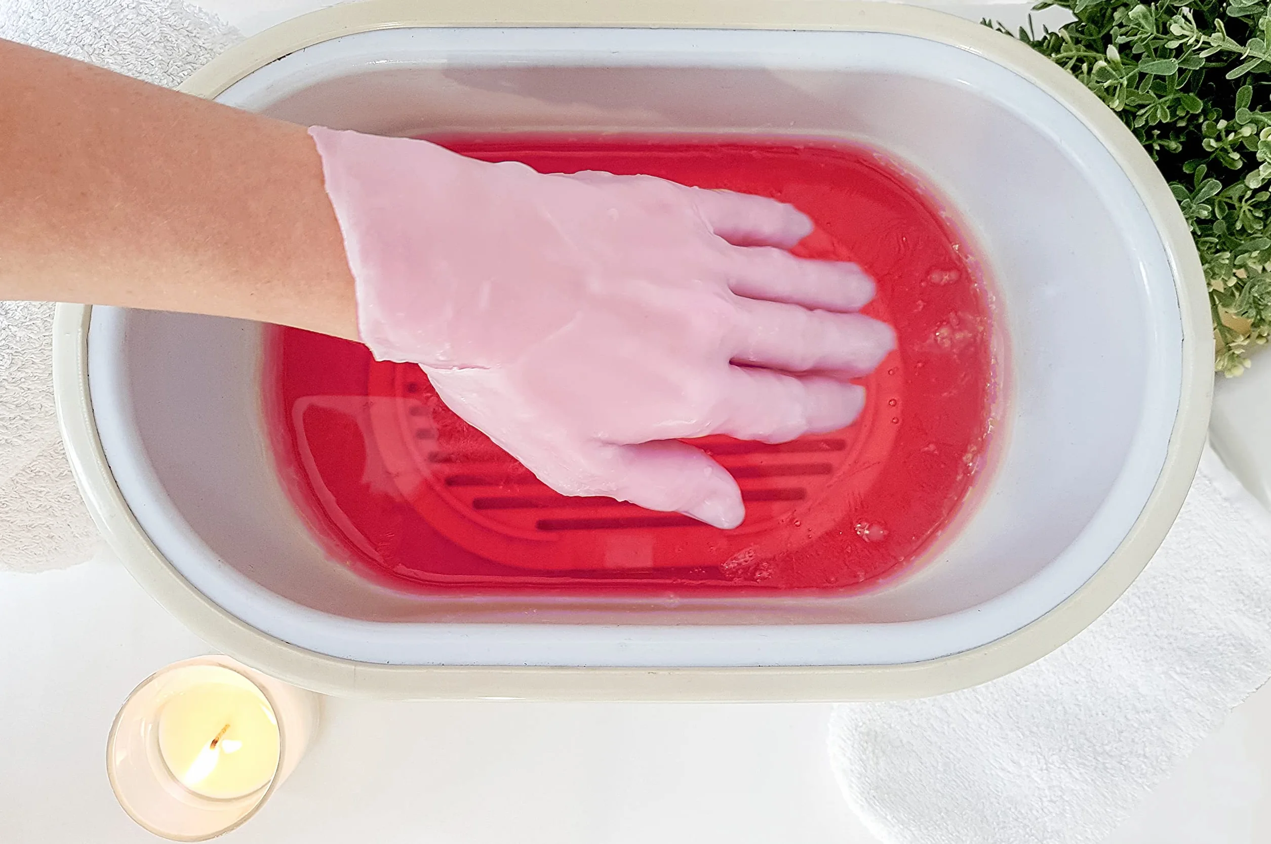 Paraffina di rosa canina 1.300ml (980g) SELAS. Per trattamenti estetici di mani e piedi. Riscaldata, idratante.