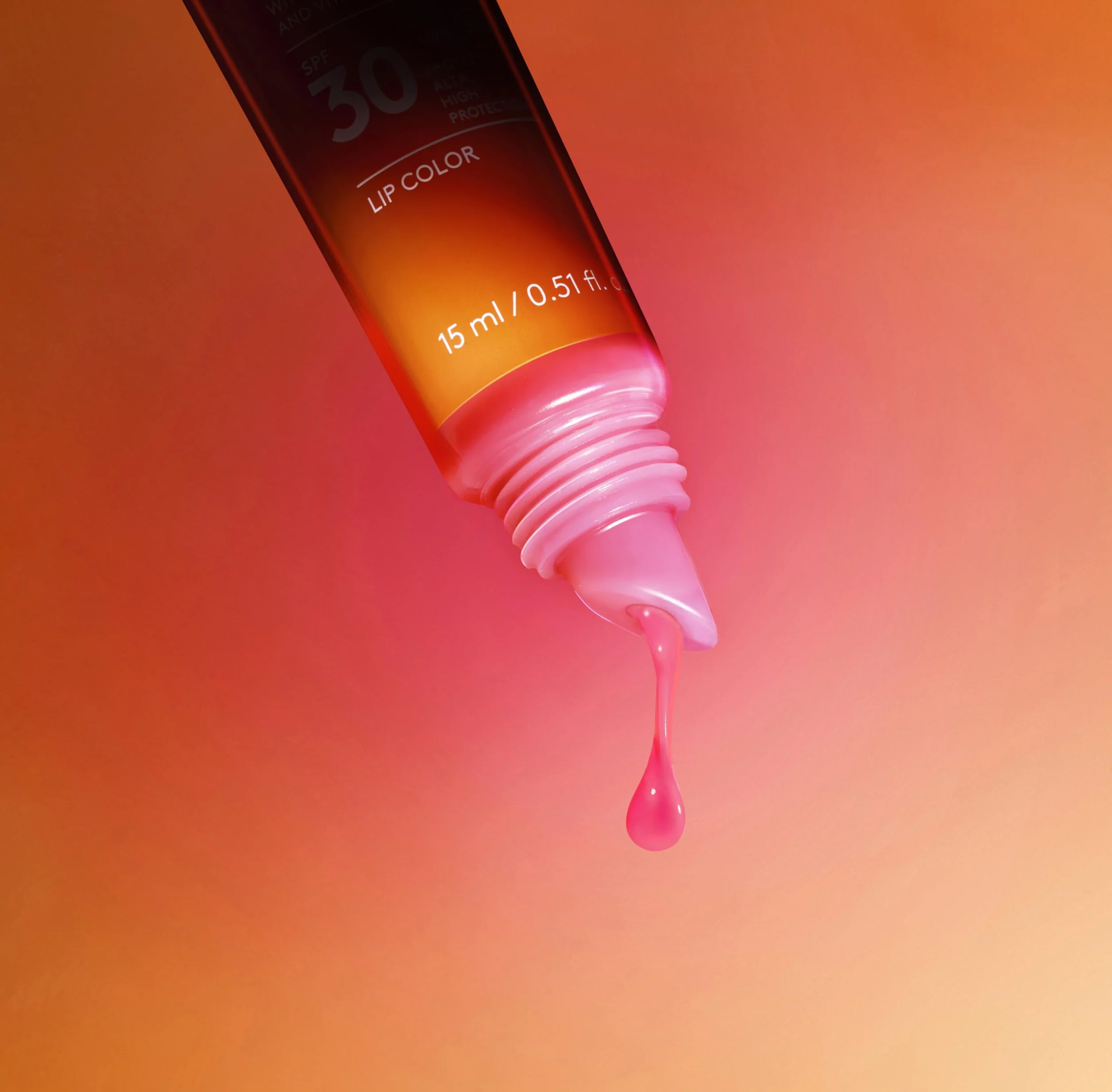 Korff Sun Secret Smile Lip Color SPF30, Stick Labbra Volumizzante e Idratante con Acido Ialuronico, Vitamina E e Burro di Karitè, Protezione Alta. Tonalità 02 Raspberry Pink, 15 ml