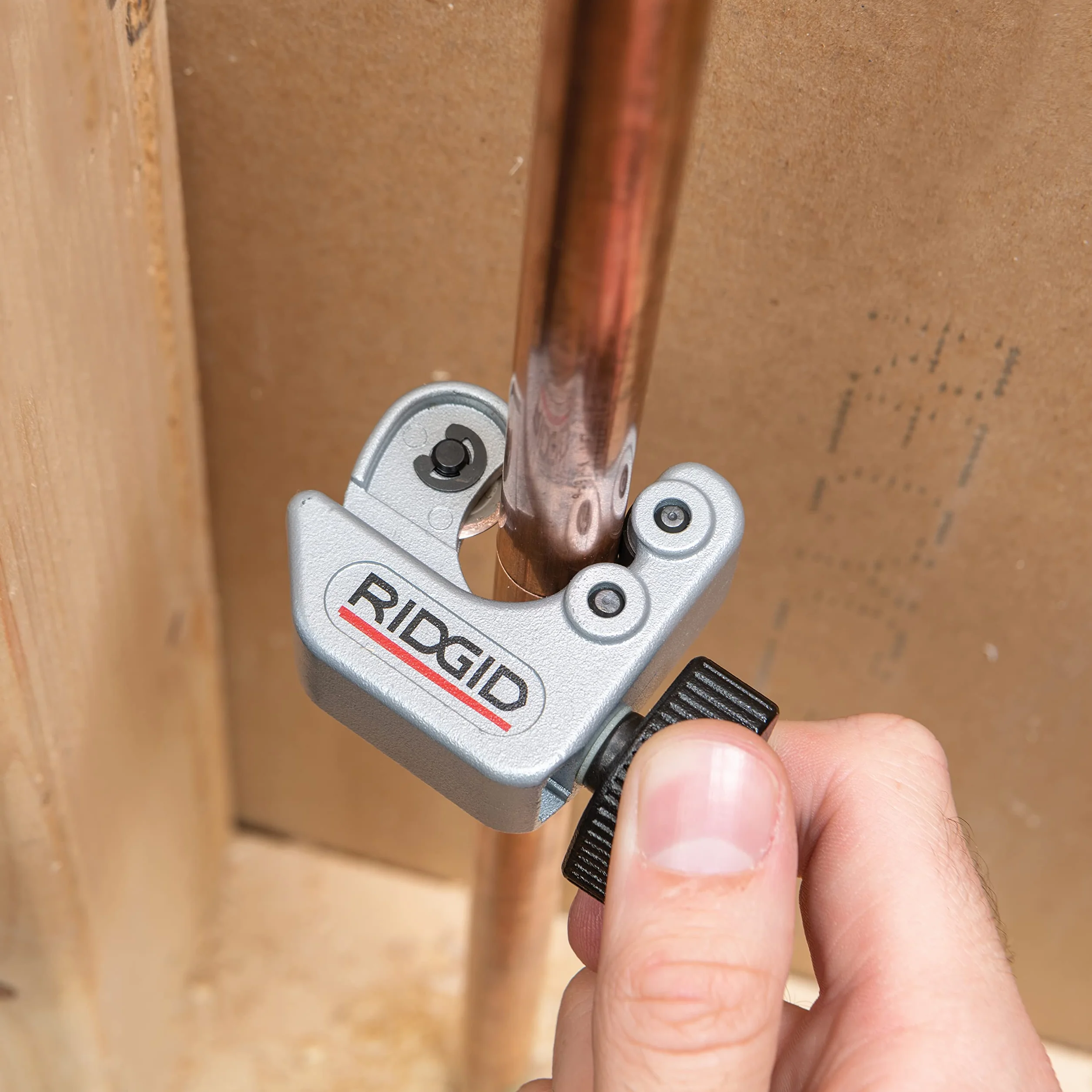 RIDGID 40617 Tagliatubi per spazi ristretti modello 101 6-28,5 mm