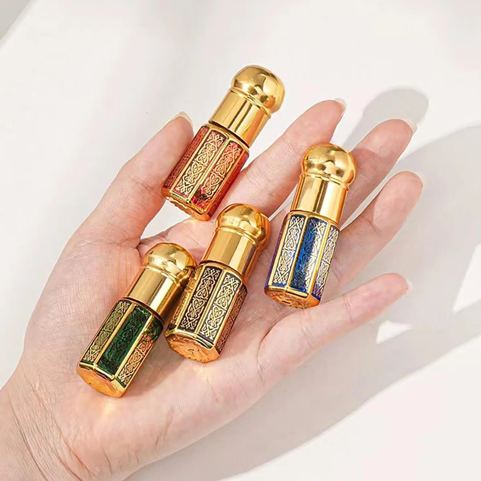 12ml 5 Pezzi Bottiglie a Rullo Vintage per Oli Essenziali, Roll on Oli Essenziali Riutilizzabile Roll-On in Vetro per Viaggiare, Festa, Vita Quotidiana