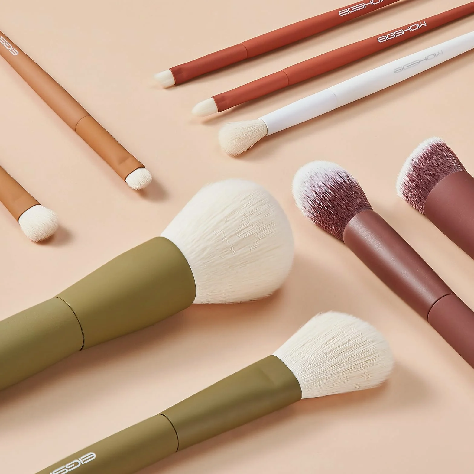 Pennelli per trucco, EIGSHOW set pennelli make up da viaggio Kabuki 5 colori essenziali, fibre sintetiche extra morbide make up per correttori di fard in polvere Contorno e illuminante(9 stück)