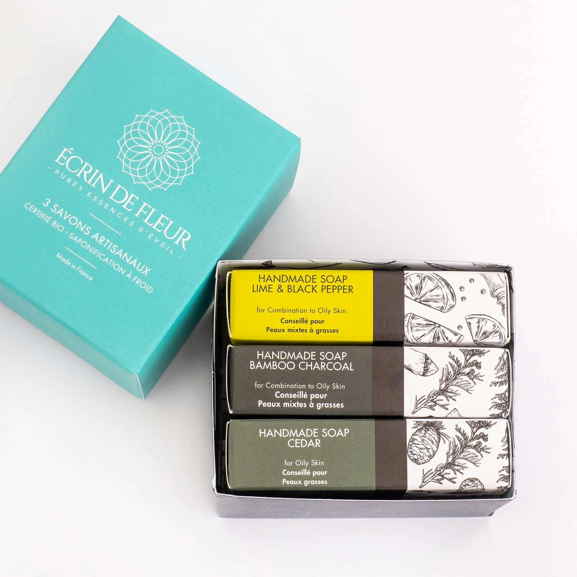 Cofanetto Regalo Saponi Biologici da Uomo, Barre Detergenti Artigianali Francesi, Certificati COSMOS & Nature et Progrès, Legno di Cedro, Lime & Carbone Attivo, 3x90g