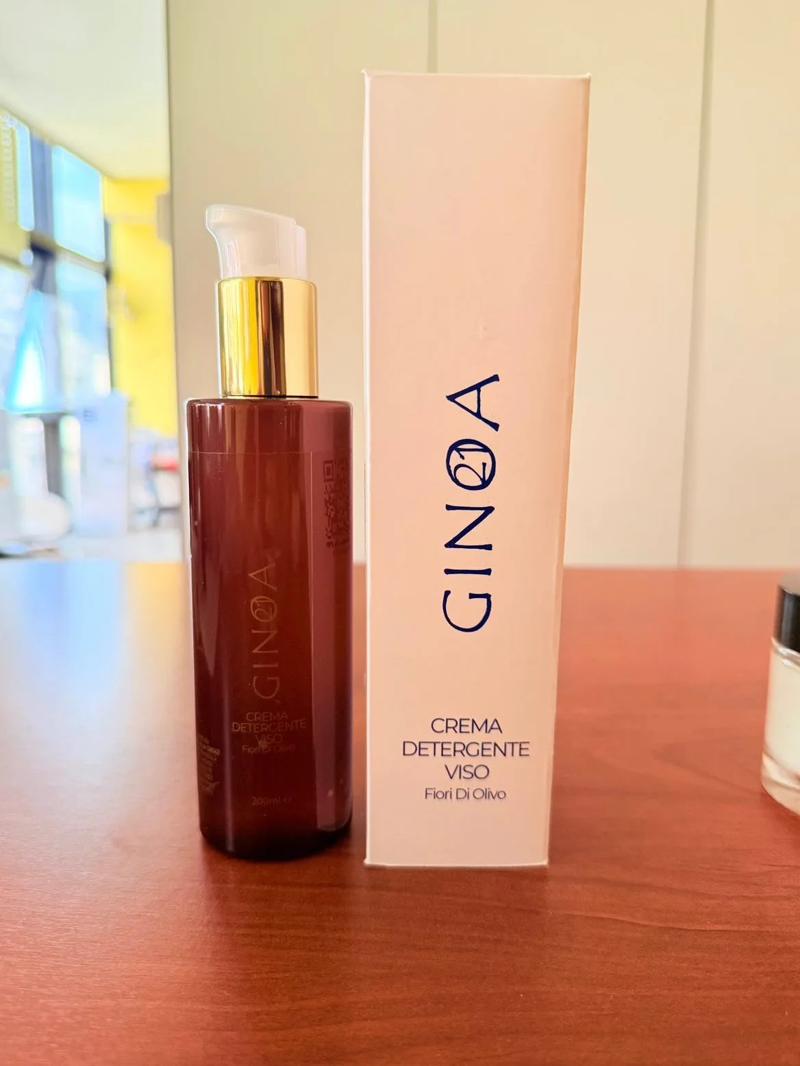 Crema Detergente Struccante Fiori Olivo 200ml | Detergente viso con Olio EVO, Mandorla Dolce e Vinaccioli, deterge e nutre senza alterare la pelle