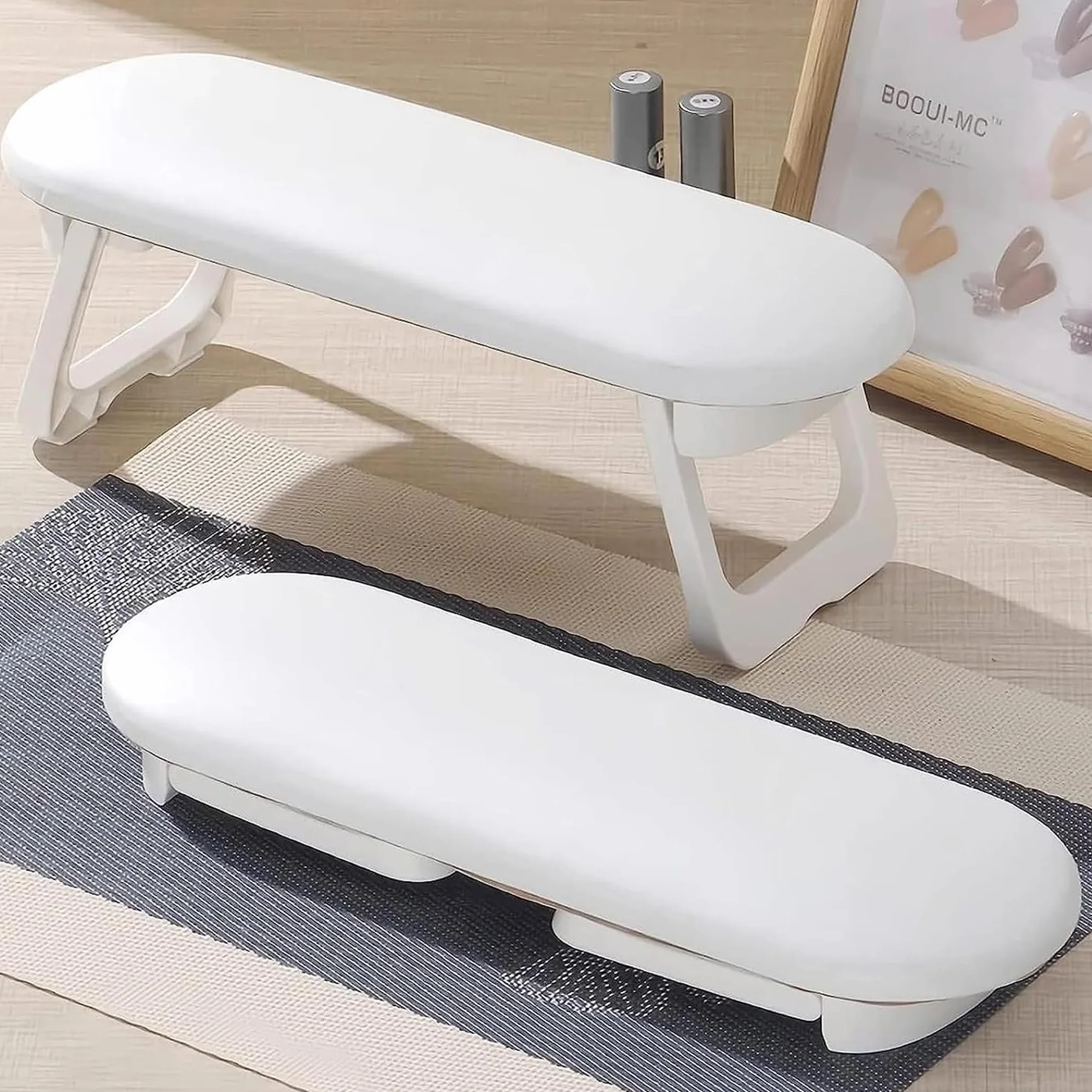 Poggiamano Per Unghie, AMOYUN Appoggia Mani per Unghie Pelle In Microfibra Morbida e Antiscivolo Professionale Tavolo Manicure con Tappetino Poggiamano per Il Salone per Unghie