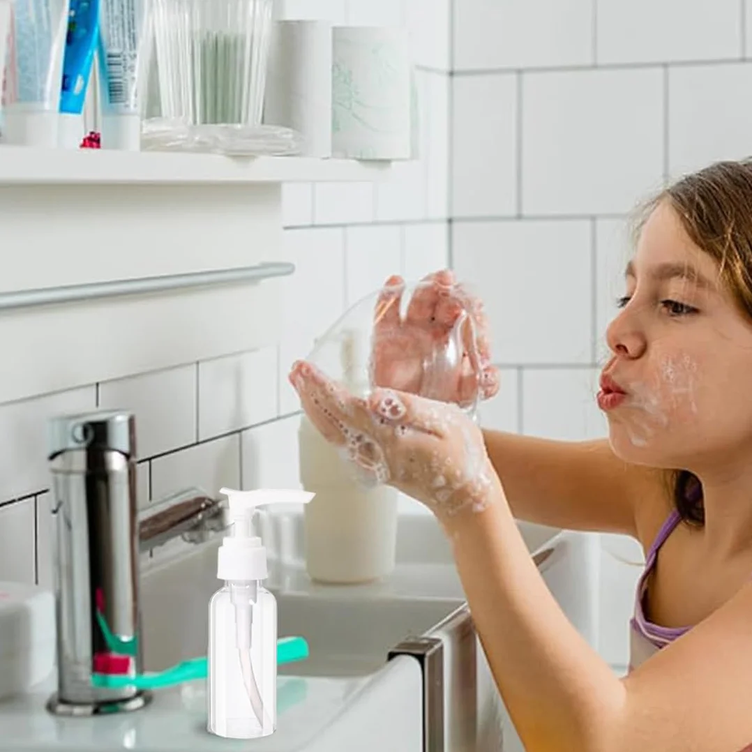 4 Pezzi Flaconi da Viaggio, 80 ml Bottiglie da Viaggio Trasparenti, Pompa da Viaggio in Plastica Dispenser, Boccette Contenitori Ricaricabile, per Cosmetici, Lozione, Bagno, Shampoo Liquidi