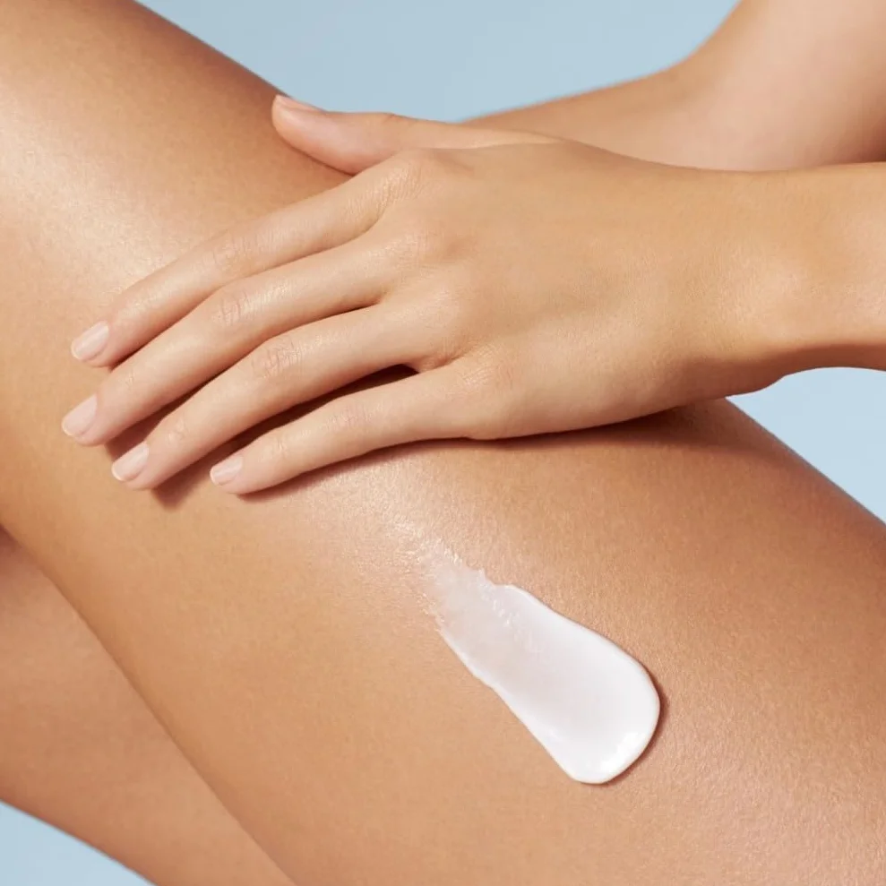 BIOTHERM Life Plankton Body Milk, Latte Corpo Multi-Correttivo, Nutriente e Levigante, Pelle Più Elastica, Adatto alle Pelli Sensibili, Con Life Plankton e Burro di Karité, Omega 6 e Omega 9, 400 ml