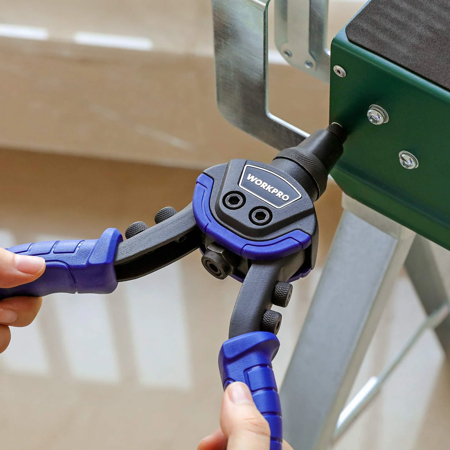 WORKPRO Rivettatrice Manuale con 5 Teste Intercambiabili, Pistola a Rivetti per Installazione Mobili