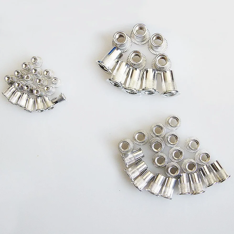 Set rivettatrice con dadi 86 pezzi