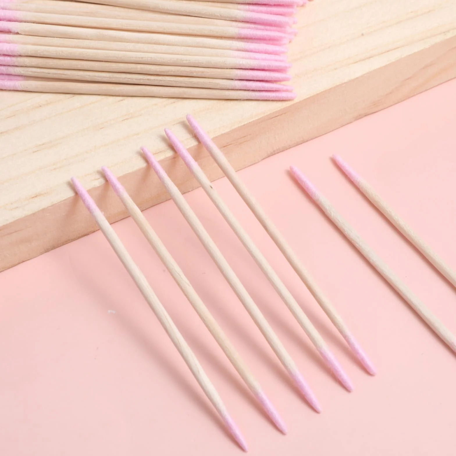 300 tamponi di cotone a punta di precisione, bastoncini per rimuovere lo smalto per unghie, applicatori per microblading, con manico in legno, tamponi di cotone a punta per rimuovere lo smalto per
