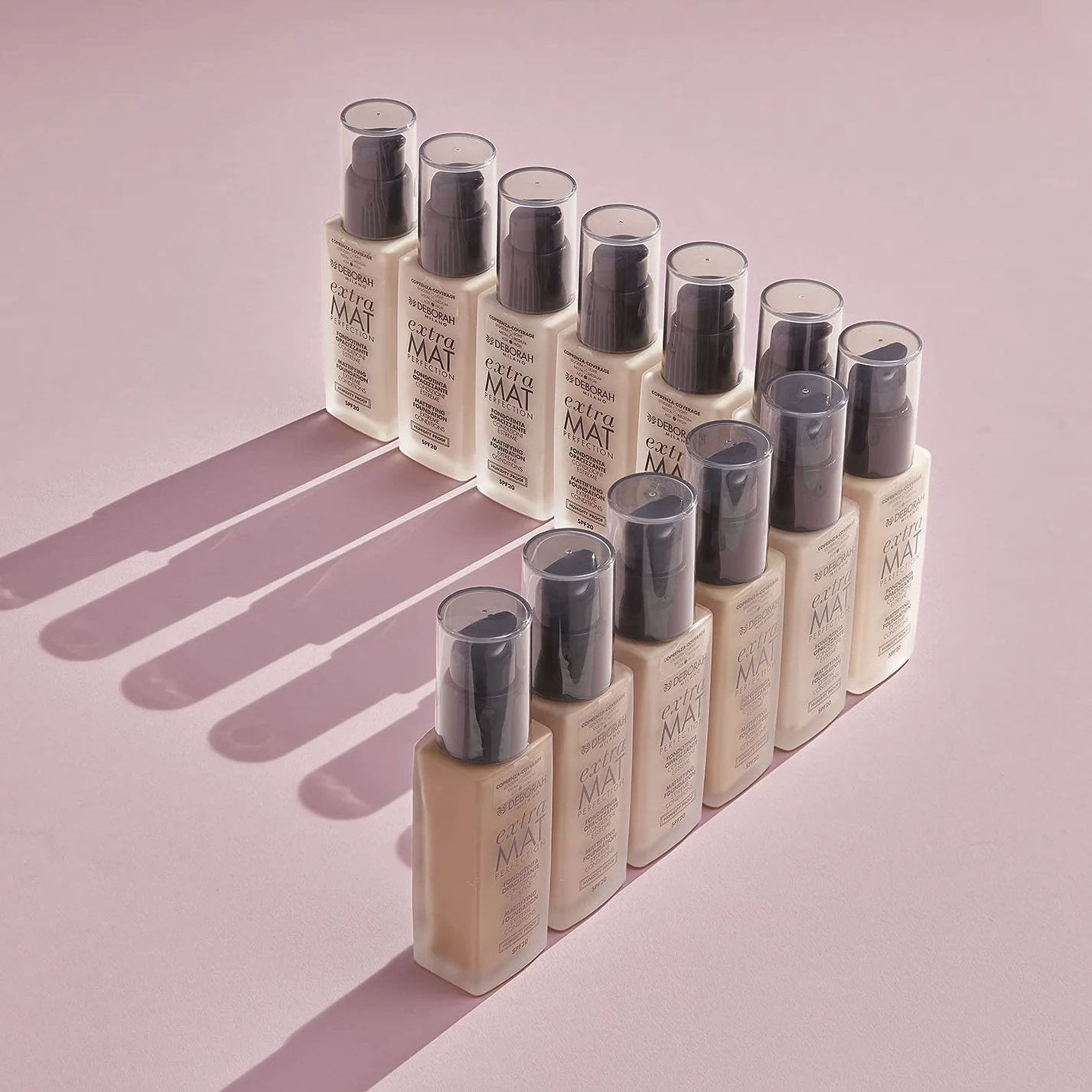Deborah Fondotinta Extra Mat Perfection N.3.3 Gold Finish Opaco, Texture No Transfer e Humidity Proof, SPF20-30 ml