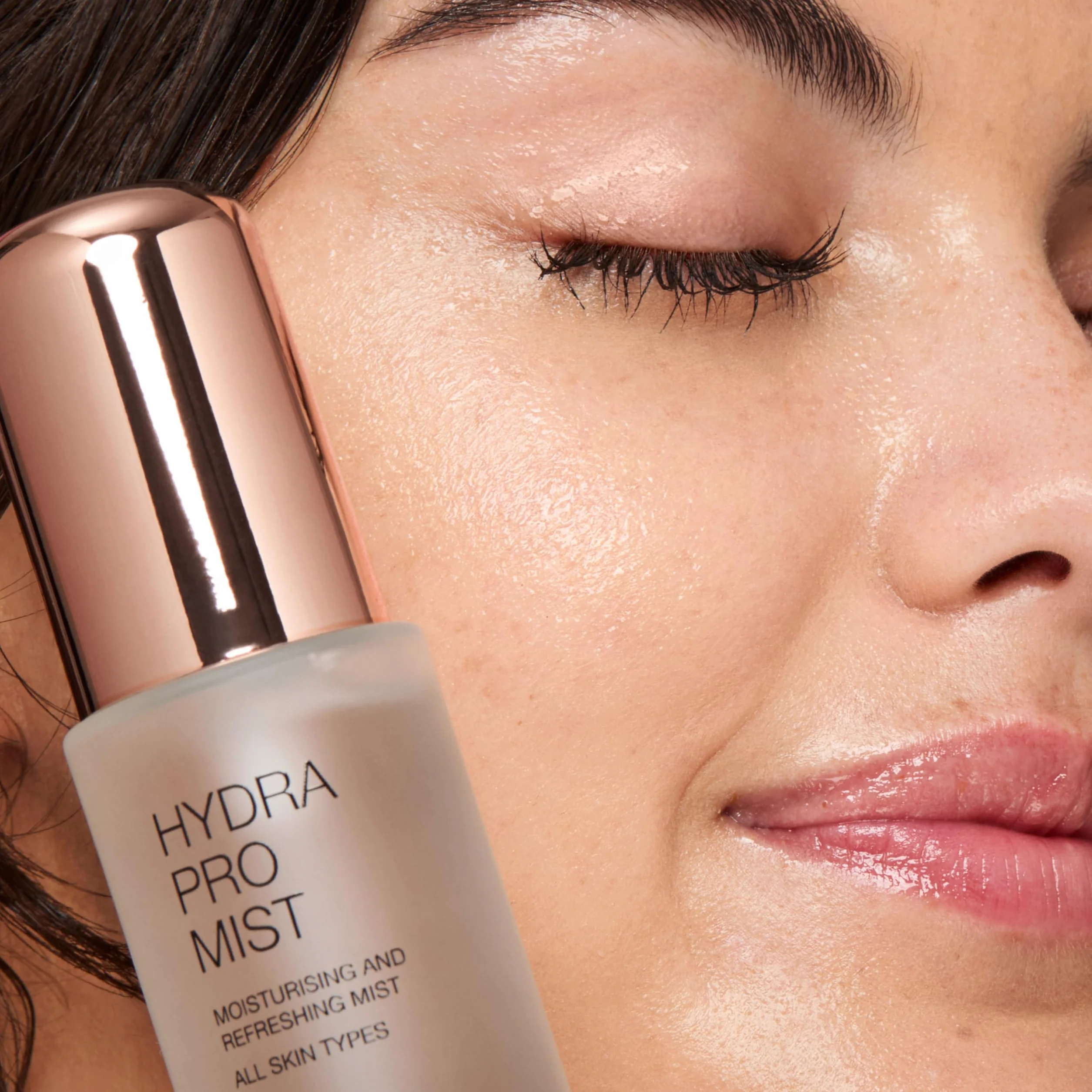 KIKO Milano Hydra Pro Mist, Spray Hydratant À Base D’Eau Pour Le Visage